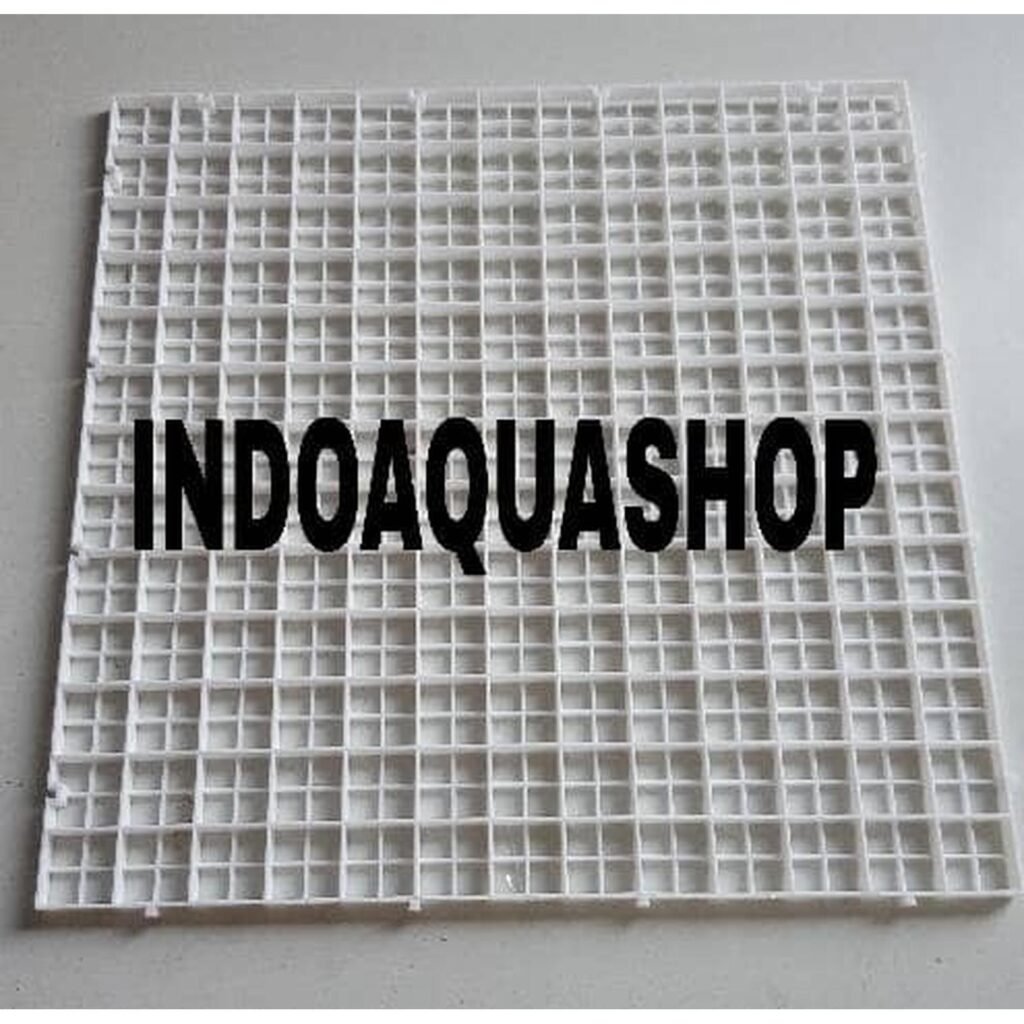 Sekat Aquarium Plastic Mesh Putih Ukuran 30 x 30 Pembatas Aquarium Egg crate